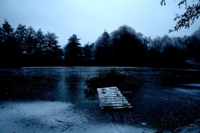 Frozen - Still und starr ruht der See